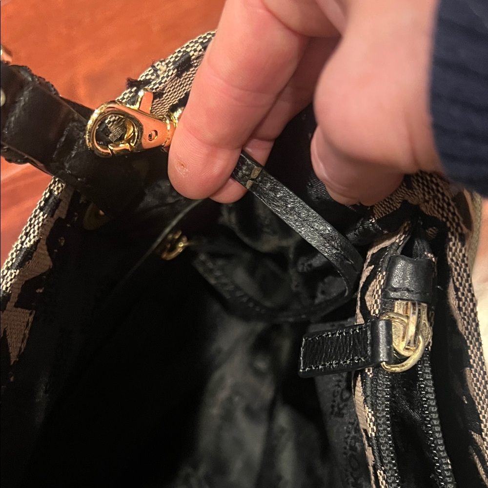 Michael Kors Brown and Tan Logo Tote - Picture 15 of 16